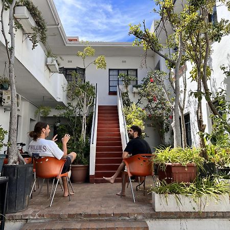 Long Street Backpackers (Adults Only) Hostel Кейптаун Екстериор снимка